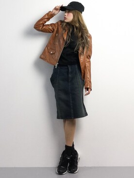 「DRWCYS（ドロシーズ）のアイテム（ライダースジャケット）」を使った、馬詰麿帆さん（レディース・157cm）の春コーディネート