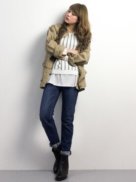 「ROTHCO（ロスコ）のアイテム（ブルゾン）」を使った、馬詰麿帆さん（レディース・157cm）の春コーディネート
