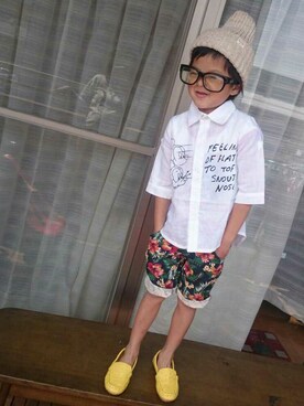 「韓国こども服のアイテム（トップス、ホワイト系）」を使った、reeeeenさん（キッズ・120cm）の夏コーディネート