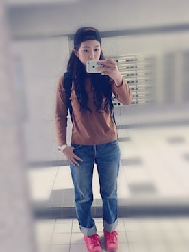 「アイテム（アナログ腕時計）」を使った、A K A R iさん（レディース・158cm）の冬コーディネート