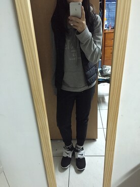 Yichen Yangさんのコーディネート