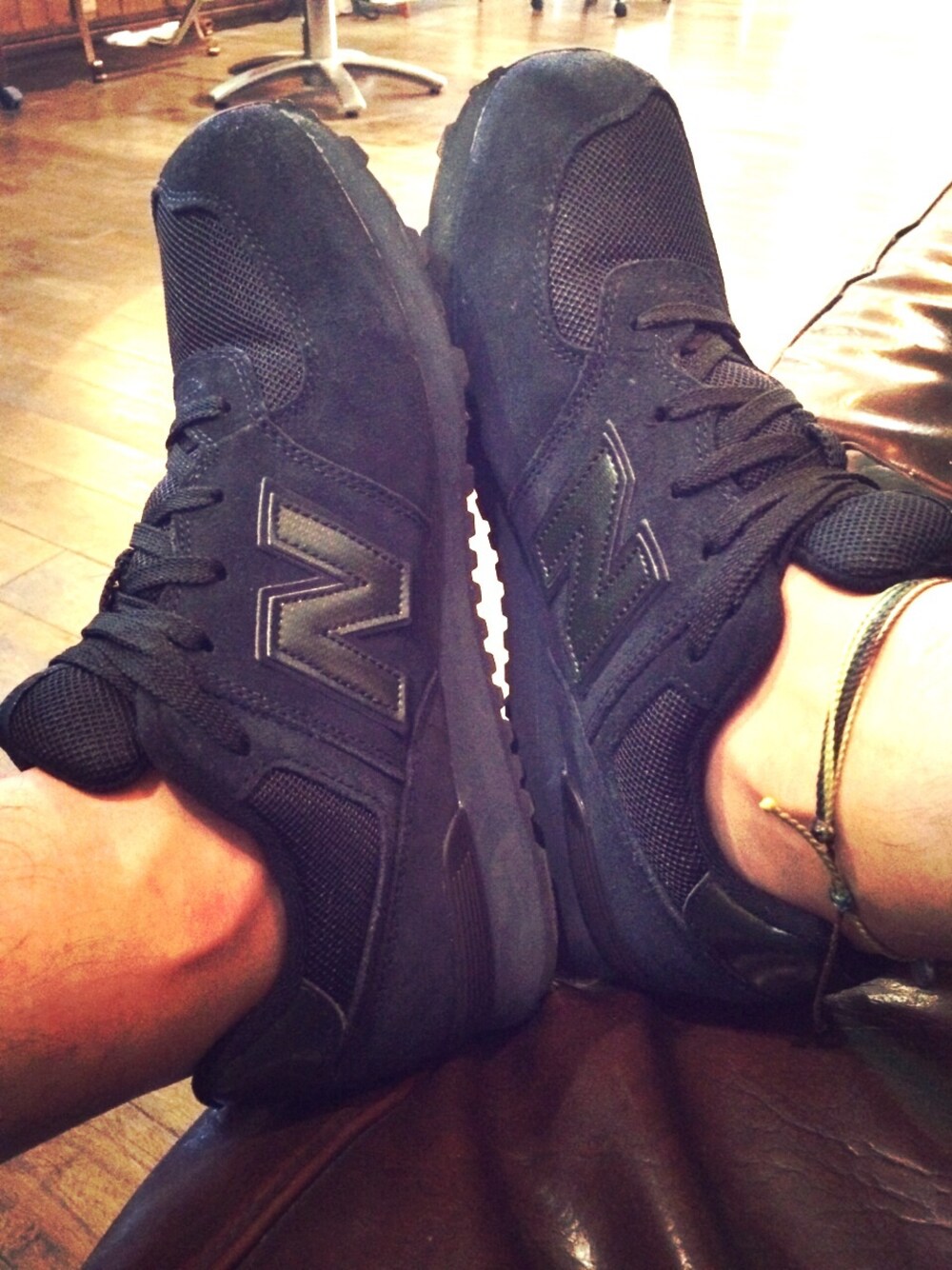 「ニューバランス、New Balance、NEW  BALANCE 、黒、ブラック」｜「NEW BALANCEのアイテム（スニーカー、ブラック系）」を使った、takatoshiさん（メンズ・168cm）の冬コーディネートの1枚目の写真
