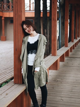 ZOE 杨左左さんのコーディネート