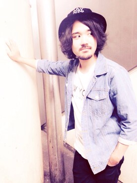 「TOMMY（トミー）のアイテム（デニムジャケット）」を使った、Hiroaki  Yutokuさん（メンズ・173cm）の秋コーディネート
