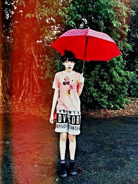 呂懿娟 LyuYichuanさんのコーディネート