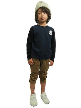 Mika Domingoさんのコーディネート