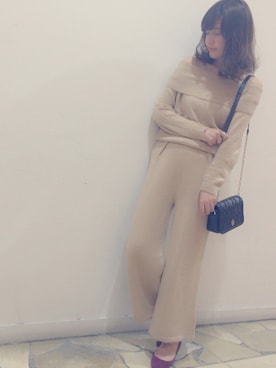 「アイテム（つなぎ/オールインワン、ベージュ系）」を使った、Chiho♡さん（レディース・163cm）の秋コーディネート
