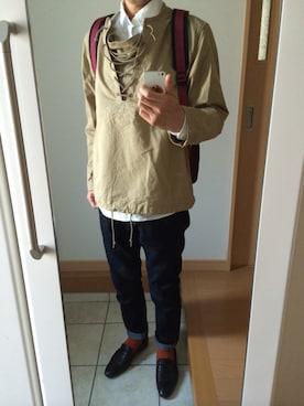 「カラーソックス」｜「アイテム（その他アウター）」を使った、takさん（メンズ・179cm）の春コーディネート
