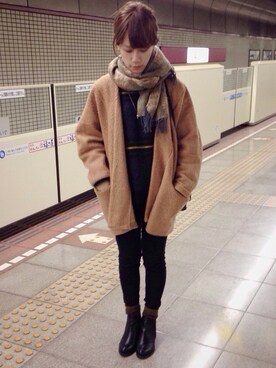 「SLY LANG（スライラング）のアイテム（ニット/セーター、グリーン系）」を使った、Cy さん（レディース・157cm）の冬コーディネート