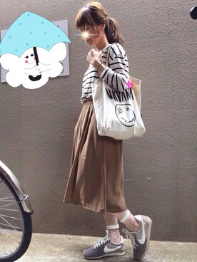 「GU（ジーユー）のアイテム（パンツ、ブラウン系）」を使った、Cy さん（レディース・157cm）の春コーディネート