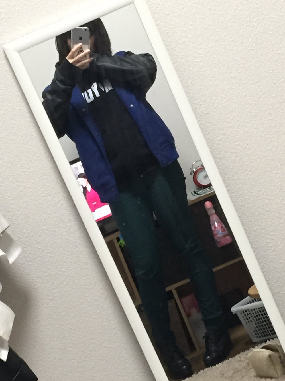 「かっこいい系、カッコイイ女子、かっこかわいい」｜「no brandのアイテム（その他パンツ、グリーン系）」を使った、aiさん（レディース・150cm）の秋コーディネートの1枚目の写真