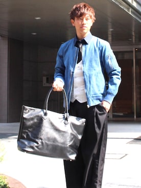 「ブラック」｜「アイテム（ノーカラージャケット）」を使った、Cuirs（キュイー）専属モデルさん（メンズ・168cm）の春コーディネート