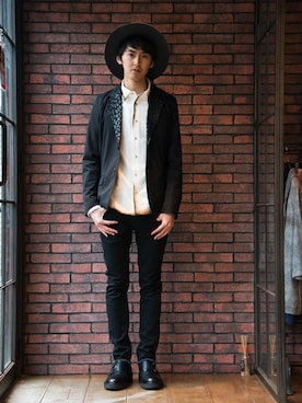 「glamb（グラム）のアイテム（ジャケット/アウター）」を使った、YUKOさん（メンズ・178cm）の春コーディネート