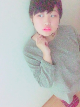 「アイテム（アクセサリー）」を使った、erinaさん（レディース・157cm・10代）の秋コーディネート