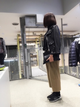 「EN ROUTE（アンルート）のアイテム（スニーカー）」を使った、HANAKO さん（レディース・168cm）の秋コーディネート