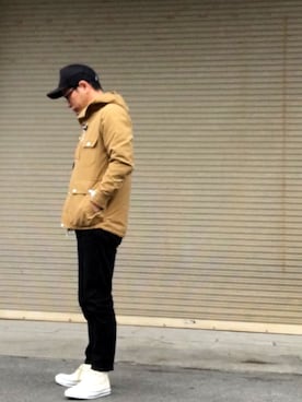 「UNITED ARROWS（ユナイテッドアローズ）のアイテム（マウンテンパーカー）」を使った、Code-nightさん（メンズ・170cm）の春コーディネート