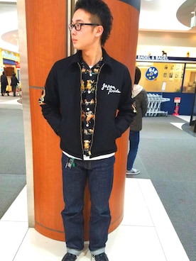 「CALEE（キャリー）のアイテム（その他アウター）」を使った、RUDOBOYさん（メンズ・179cm）の秋コーディネート