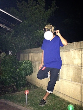 「UNIQLO（ユニクロ）のMEN ドライカラーVネックT（半袖）A（Tシャツ/カットソー、ブルー系）」を使った、Ta-sanさん（メンズ・175cm）の夏コーディネート