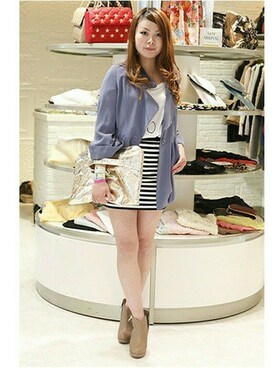 LIMITLESS LUXURY Shibuya-2さんのコーディネート