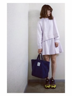 「SET UP」｜「アイテム（スウェット）」を使った、高橋愛さん（レディース・154cm）の秋コーディネート