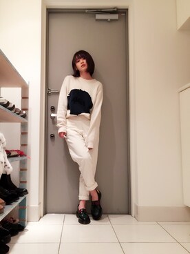 「アイテム（カメラ/カメラグッズ）」を使った、高橋愛さん（レディース・154cm）の冬コーディネート