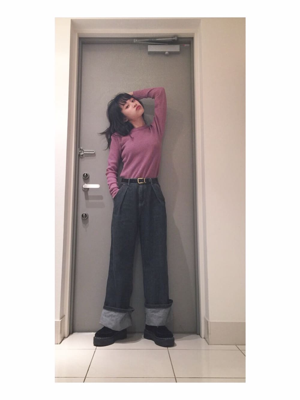 「American Apparel、CATCOPY、DEPT、mother、eriさん♡、シンプル」｜「DEPTのアイテム（Tシャツ/カットソー、パープル系）」を使った、高橋愛さん（レディース・154cm）の秋コーディネートの1枚目の写真