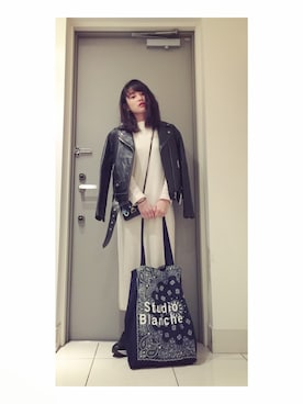 「GAP（ギャップ）のアイテム（ジャケット/アウター）」を使った、高橋愛さん（レディース・154cm）の秋コーディネート