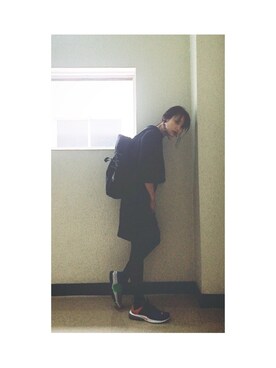 「Yohji Yamamoto（ヨウジヤマモト）のアイテム（バッグ）」を使った、高橋愛さん（レディース・154cm）の秋コーディネート