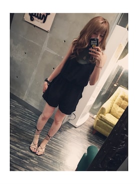 「H&M DIVIDED（エイチアンドエム　ディヴァイデッド）のアイテム（オールインワン・サロペット）」を使った、Aさん（レディース・165cm）の夏コーディネート