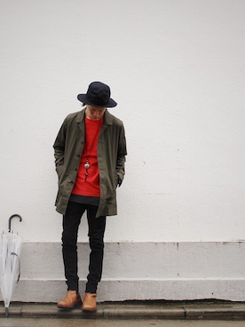 「レッド」｜「アイテム（その他）」を使った、yanagiyaさん（メンズ・173cm）の冬コーディネート