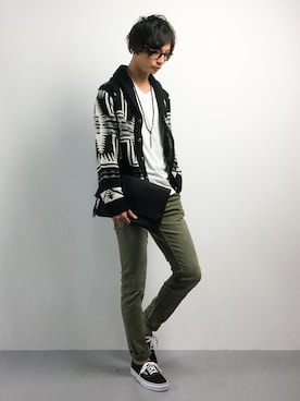 「JUNRED（ジュンレッド）のアイテム（クラッチバッグ）」を使った、RENさん（メンズ・176cm）の秋コーディネート