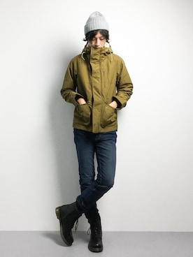 「green label relaxing（グリーンレーベルリラクシング）のアイテム（マウンテンパーカー）」を使った、RENさん（メンズ・176cm）の秋コーディネート