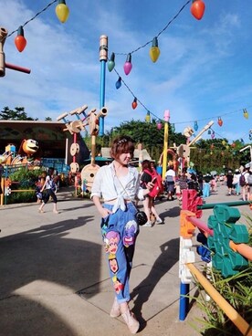 Crystie Liさんのコーディネート