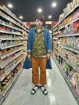 「PULL&BEAR（プルアンドベア）のアイテム（ピーコート）」を使った、葉小光さん（メンズ・167cm）の春コーディネート