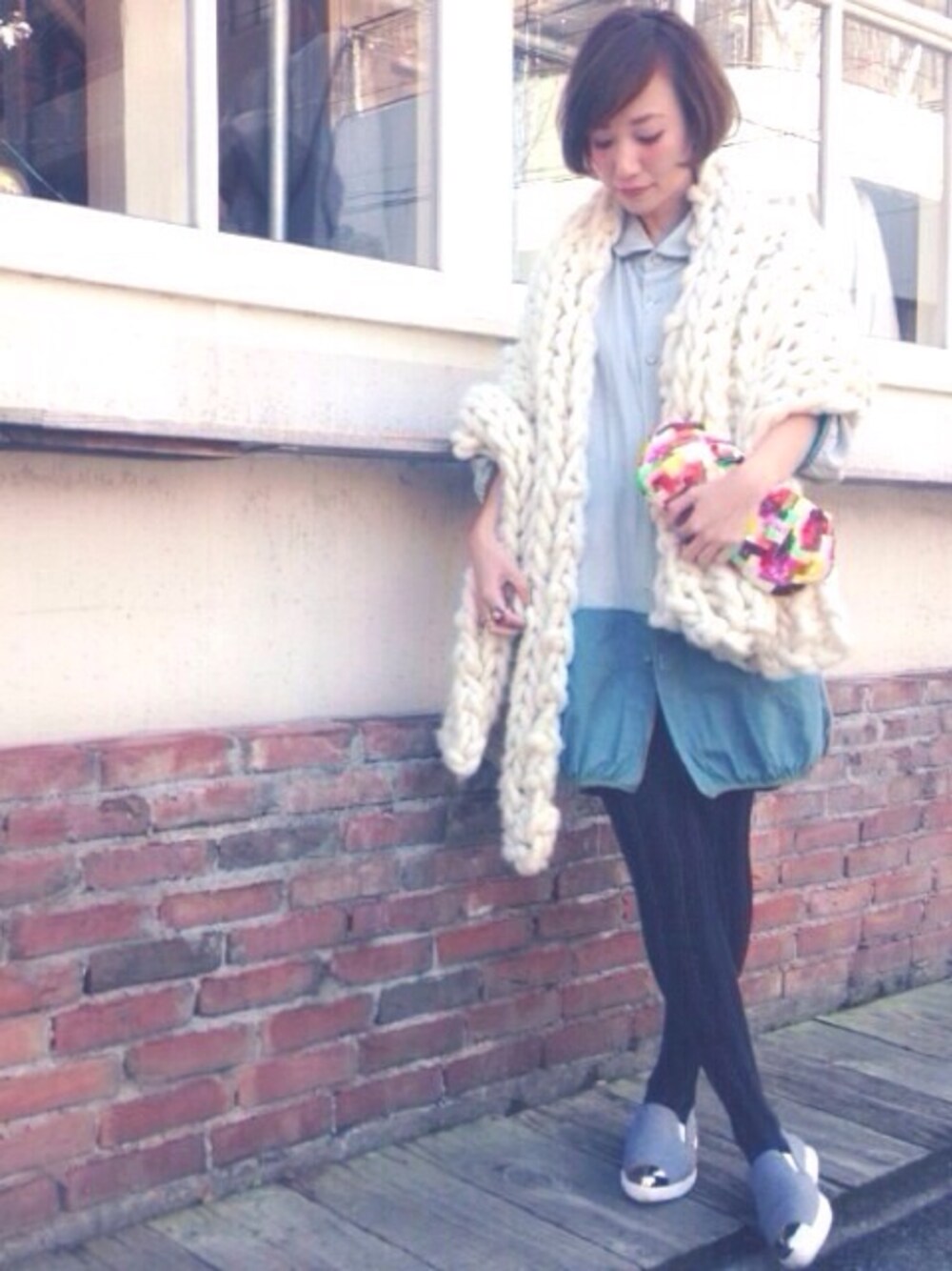「miraco、shirtsjacket、loopymango、shawl、santi、clutchbag」｜「miracoのアイテム（その他アウター、グリーン系）」を使った、chimoさん（レディース・156cm）の秋コーディネートの1枚目の写真
