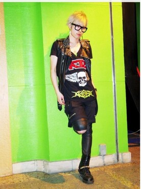 「KTZ（ケイティーゼット）のアイテム（タンクトップ、ブラック系）」を使った、TAKESHI ISHIIZUMIさん（メンズ・180cm）の夏コーディネート