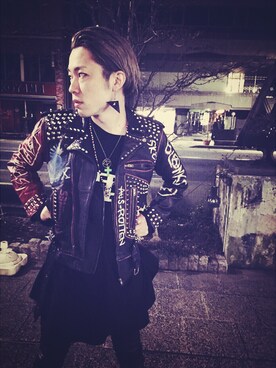 「VINTAGE（ヴィンテージ）のアイテム（ライダースジャケット、ブラック系）」を使った、TAKESHI ISHIIZUMIさん（メンズ・180cm）の冬コーディネート