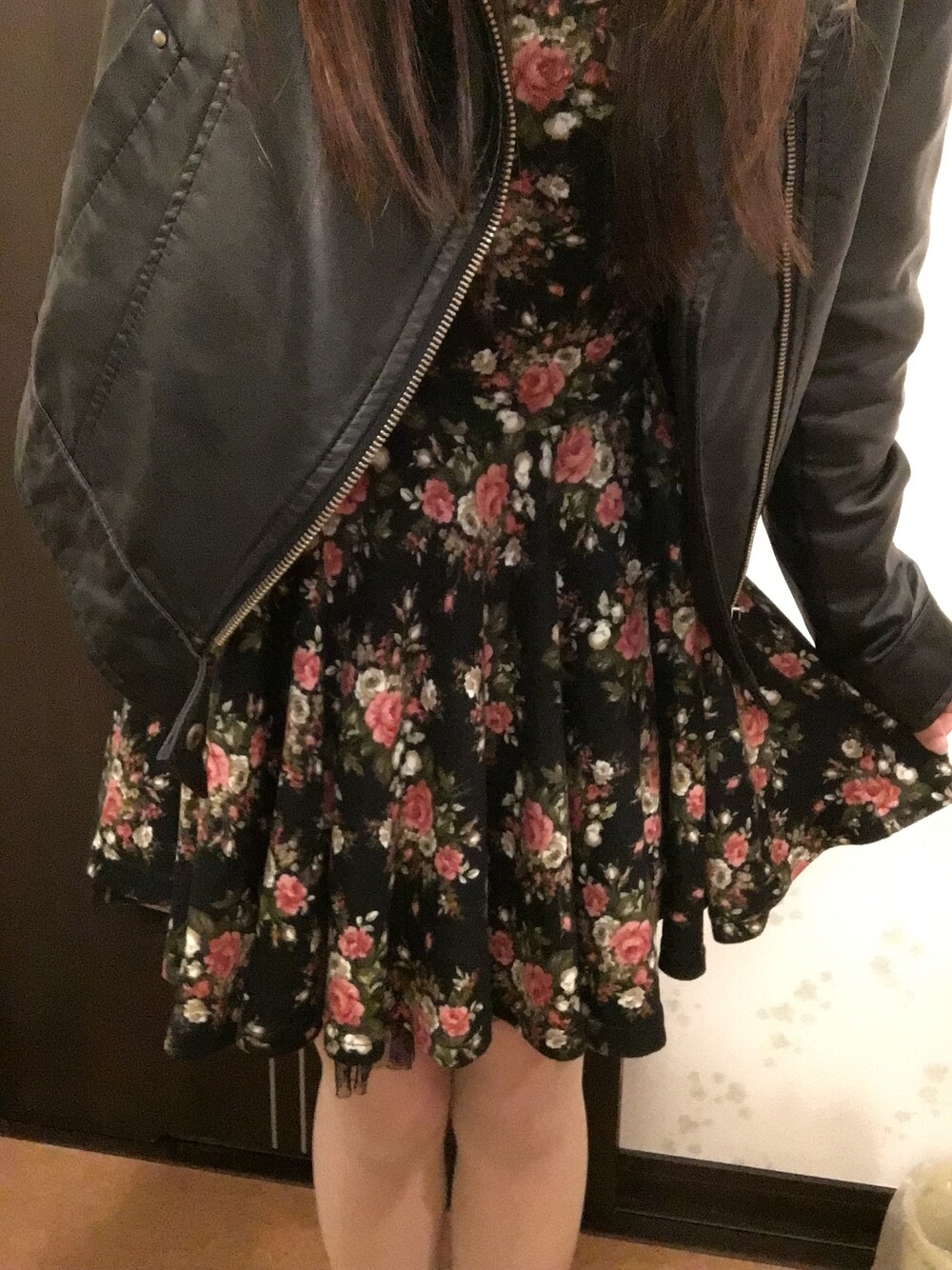 「きれいめコーディネート、ワンピース、かしゆか、ストレートヘアー、パッツン前髪」｜「SpRay PREMIUMのアイテム（ワンピース、ブラック系）」を使った、さきぽんぬ☝︎さん（レディース・154cm）の秋コーディネートの1枚目の写真