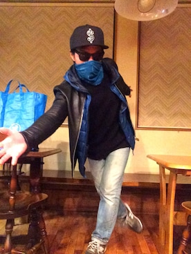 「blue」｜「アイテム（ライダースジャケット）」を使った、Hiroki Matsudaさん（メンズ・165cm）の冬コーディネート