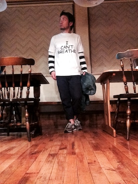 「OMNIGOD（オムニゴッド）のアイテム（チノパンツ）」を使った、Hiroki Matsudaさん（メンズ・165cm）の春コーディネート