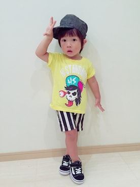 「Hi-STANDARD（ハイスタンダード）のアイテム（Tシャツ/カットソー、イエロー系）」を使った、ykt☺︎☺︎さん（キッズ・90cm）の夏コーディネート