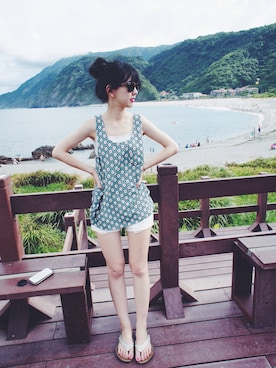 Zoe Leeさんのコーディネート