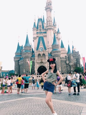 「travel」｜「アイテム（タンクトップ）」を使った、Zoe Leeさん（レディース・162cm）の夏コーディネート