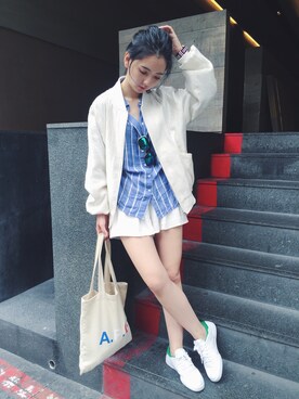 Zoe Leeさんのコーディネート