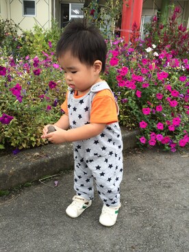 「UNIQLO（ユニクロ）のアイテム（つなぎ/オールインワン、ホワイト系）」を使った、minyo51さん（キッズ・80cm）の秋コーディネート
