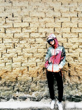 June Hui さんのコーディネート