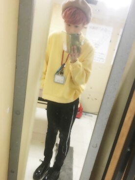 「PUNYUS（プニュズ）のアイテム（スウェット）」を使った、佐々 大輝さん（メンズ・167cm）の冬コーディネート