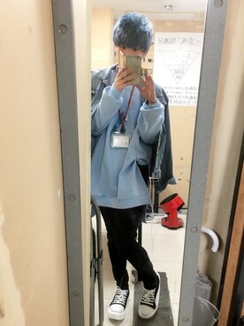「PUNYUS（プニュズ）のアイテム（スウェット）」を使った、佐々 大輝さん（メンズ・167cm）の春コーディネート