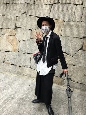 「semantic design（セマンティックデザイン）のアイテム（テーラードジャケット）」を使った、TOMOYAさん（メンズ・174cm）の夏コーディネート