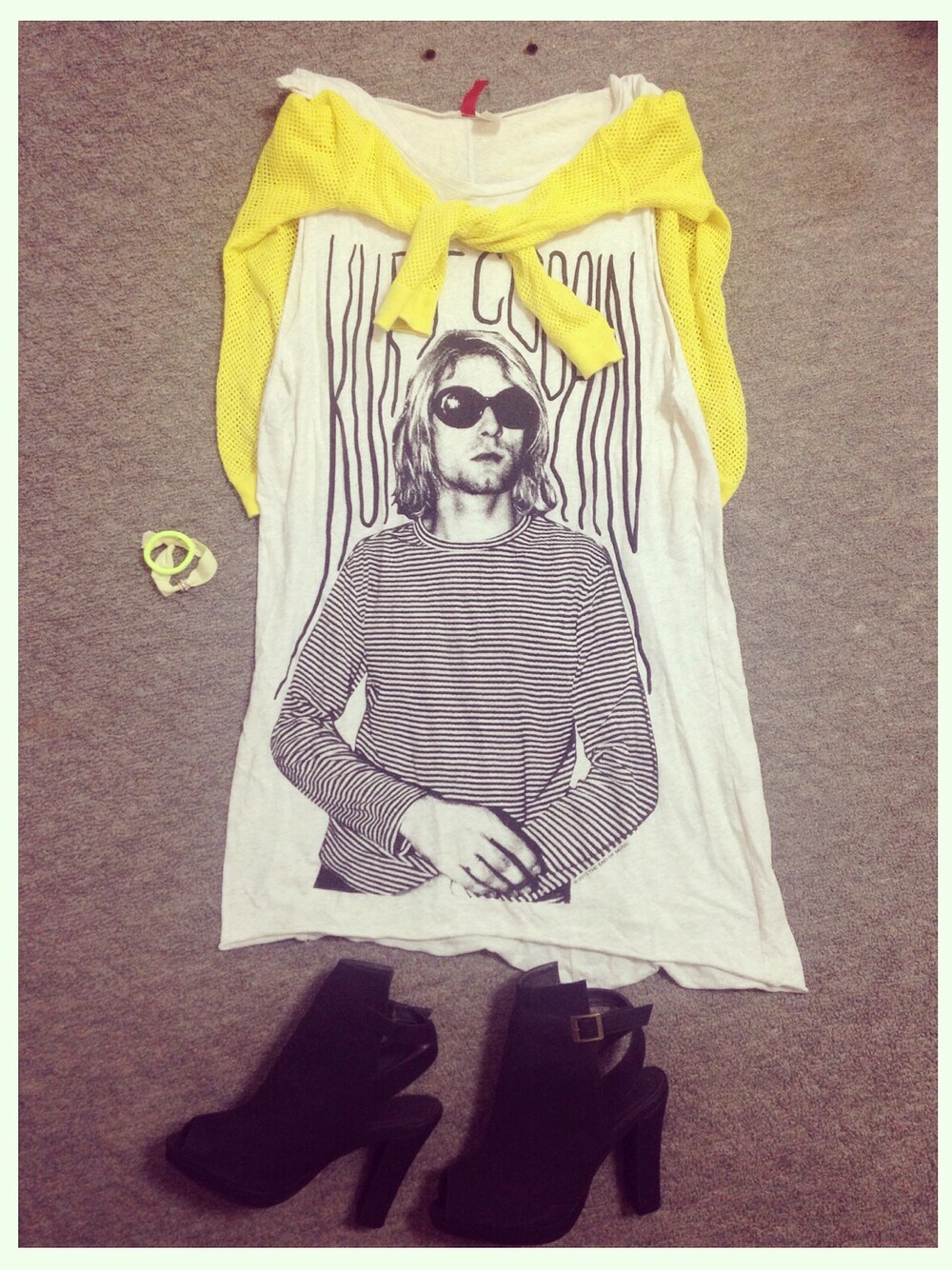 「yellow、H&M、ロングTシャツ、cardigan」｜「アイテム（Tシャツ/カットソー、ホワイト系）」を使った、❥❥ M i y uさん（レディース・157cm）の夏コーディネートの1枚目の写真
